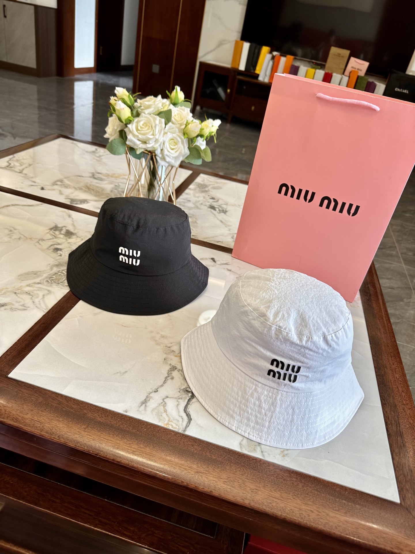 miu miu hat model 53
